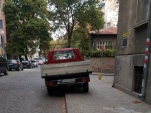 Нормално ли е? От сутрин до вечер!