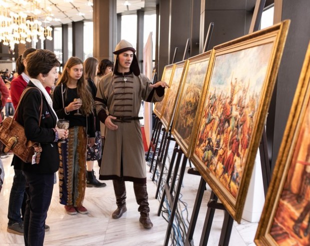 Интерактивна изложба на картини предмети и съкровища разказва славната българска