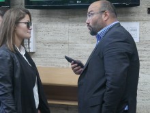 Гаджето на психоложката, предизвикала меле с 8 пострадали, спешно в болница!