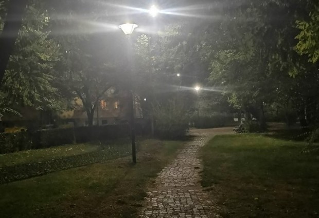 Ново осветление в парк "Чайка"