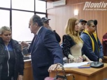 Екатерина и Стефан, които заклаха Поли, се замесиха в абсурдна кражба