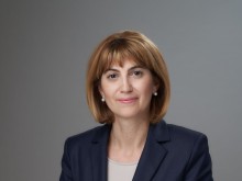 Елена Филева: На хората им е писнало да слушат обещания
