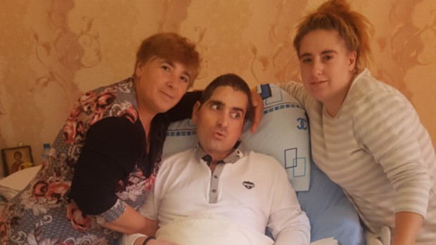 Дни след като навършва 28 години Стоян Стоянов преживява тежък