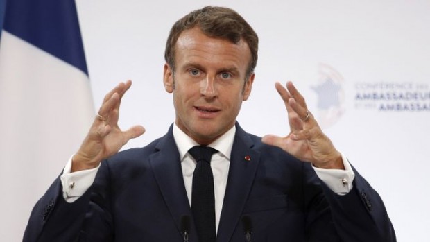 65 от гражданите на Франция са недоволни от работата на президента