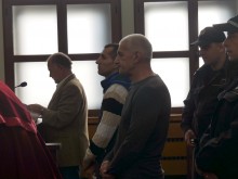 Шокираща неграмотност в пловдивски съд, вижте ги тез двамцата!