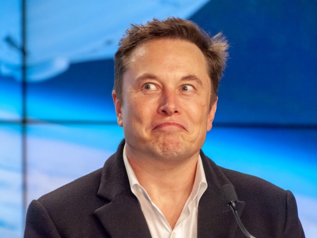 Шефът на СпейсЕкс“ и Тесла“ Илон Мъск дари 1 млн.