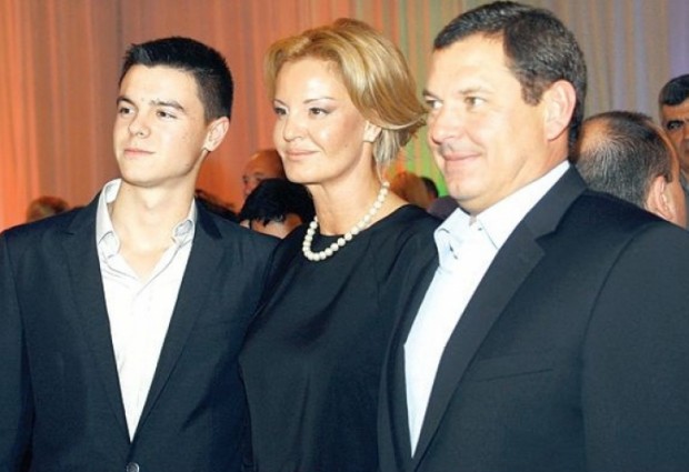 Шефката на БОК Стефка Костадинова се стяга за сватба. Легендарната лекоатлетка много