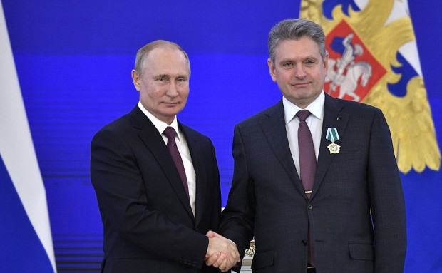 БГНЕС
Руският президент Владимир Путин връчи награда на обвинения за шпионаж