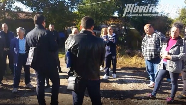 Полиция и частен съдебен изпълнител на "Кукленско шосе"