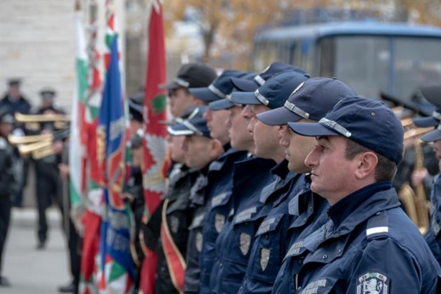 МВР
Традиционно на 8 ноември, Архангеловден, българската полиция чества своя празник.За