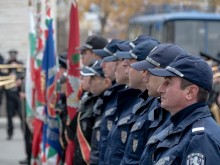 Полицаите отбелязват професионалния си празник
