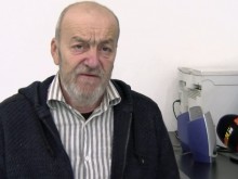 Лепят стихове на 35 места в Пловдив