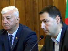 Тотев: Пожелавам на Здравко Димитров биволски нерви!