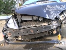 Говори шефът на магазина, в който пияната мома заби хасковската си кола