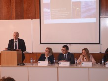 Пловдивски учени разработват ядливи опаковки за храни