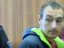 Доведоха в съда мъжа, убил майка си в Пловдив!