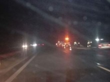 Бързи и яростни на АМ"Тракия"! Мерцедес "лети" с 250 км/ч, но изхвърча от пътното платно