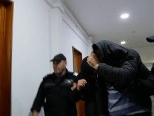 Това са бомбаджията Димитър и страдащият от несподелена любов Антон, опитали да взривят къща в Черноград!