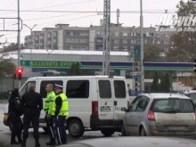 МВР описа екшъна с техния бус в Пловдив, виновникът избягал!