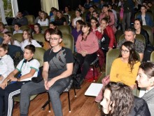 Браво, деца! Тези са най-грамотните ученици в Пловдив!