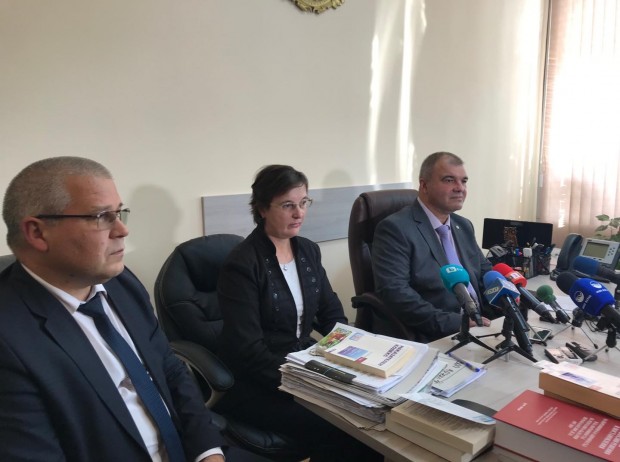 Банкерка присвои парите на много хора, схемата е голяма!