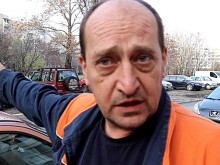 Потърпевш от мелето с колите в "Тракия": Военният налетя да бие малкия ми син и жената