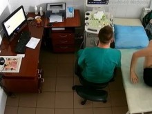 Появиха се снимки на жени, заснети тайно от извратен гинеколог