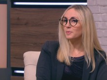 Българи предложиха своята къща на пострадало от земетресението албанско семейство