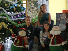 Страхотна инициатива в пловдивско училище: Коледата - възможна!