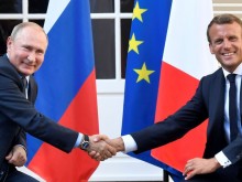 Еманюел Макрон: Европа е заплашена от руски ракети