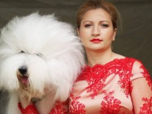 Благотворителен коледен базар в ОУ "Петър Берон" събира средства за детска клиника
