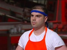 Най-култовият участник от Hell's Kitchen остана без работа