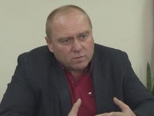 Кметът на най-бедната община в България взимал над 3000 лв. заплата