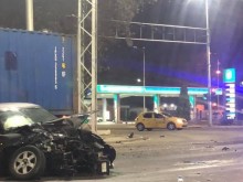 Тежка катастрофа на "Цариградско" в Пловдив, колата неузнаваема!