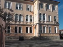 Ден на траур във Враца заради починалата ученичка