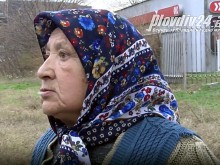 Бабата, която багерите оставиха без дом: Отиваме директно на гробищата