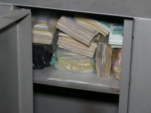 Крадци задигнаха каса с 25 бона от частен дом в София