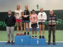 Мария Рогачева спечели титлата на двойки от държавното по тенис в Пловдив
