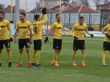 Ботев без трима основни футболисти срещу Витоша