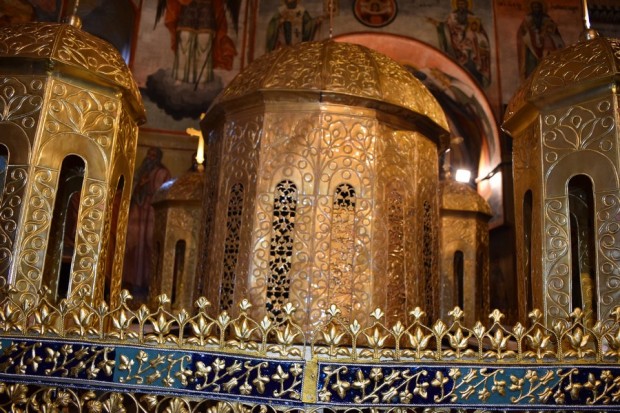 В Бачково реставрираха най-стария балдахин в България