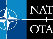 Наш морски капитан е отличен с най-високата награда на НАТО