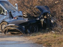 Неузнаваем е пловдивският форд от трагедията, погубила два млади живота