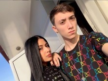 Синът на Софи Маринова си хвана съученичка за гадже