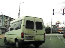 Такова нарушение, и то на зелен светофар, Пловдив отдавна не помни!