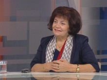 Янка Такева: Трябва да има дисциплина във ВУЗ-овете