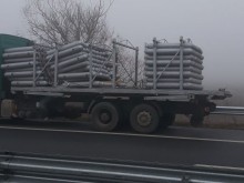 Затвориха магистралата до Пловдив заради ПТП с автомобил, превозващ метан!
