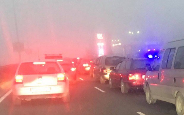 Брутални тапи и засилено полицейско присъствие на изходите на Пловдив