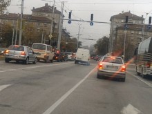 От днес: 4 невралгични кръстовища в Пловдив с нова организация и секции за десен завой!