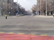 Умни светофари в Пловдив извън строя, регулировчик взе нещата в свои ръце!