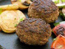 Вкусен обяд завърши в спешното за пловдивчанин